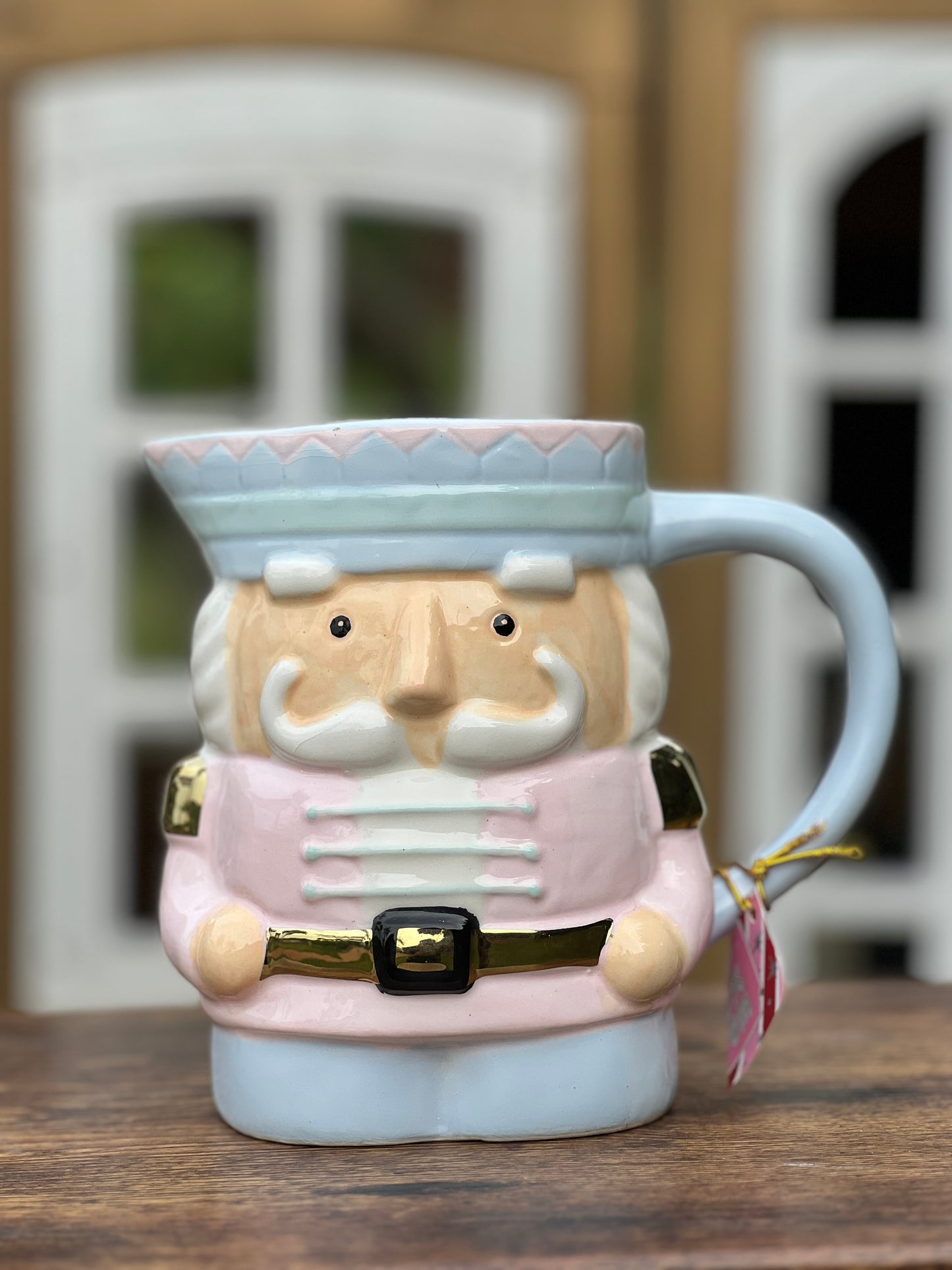 NA-DE-058 Decoración Jarra Cascanuez Tono Pastel Navidad