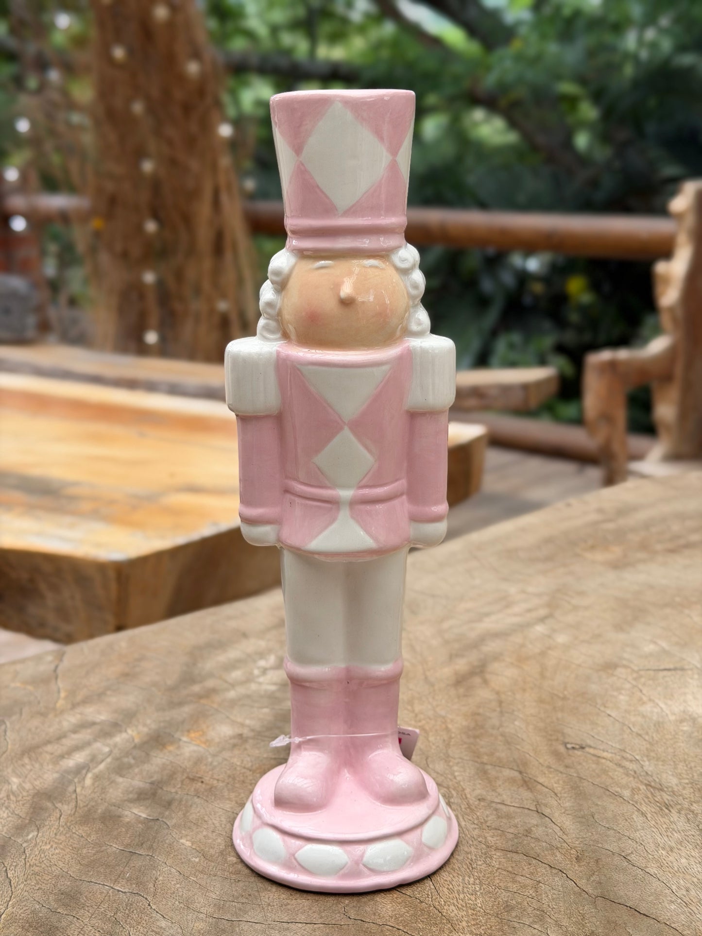 NA-DE-233 Cascanueces Rosados a Cuadros Grande