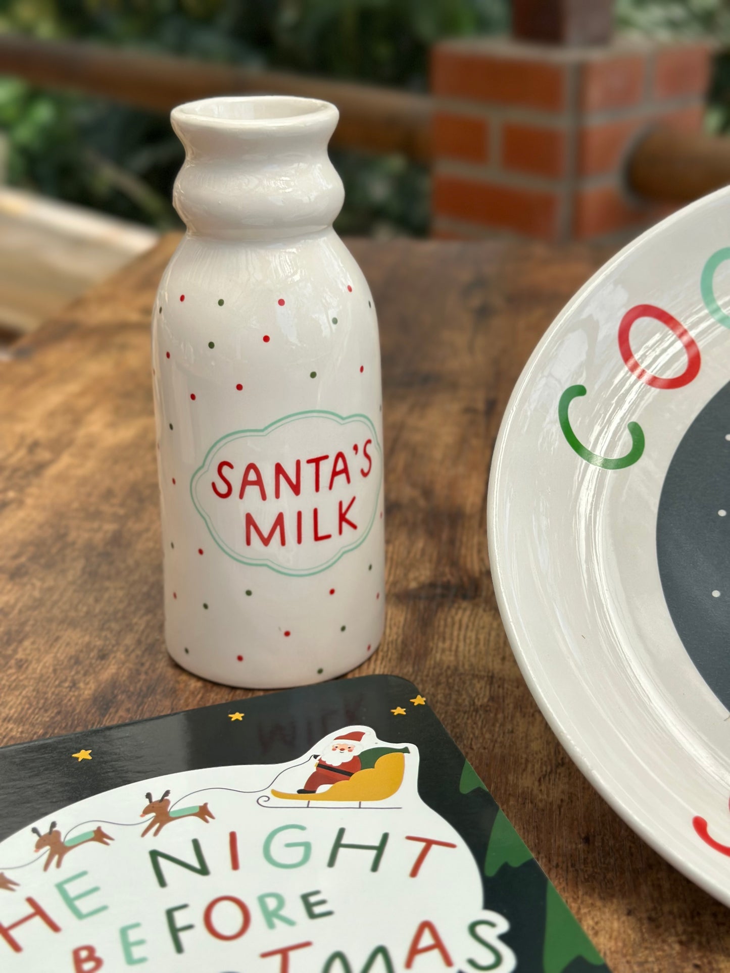 NA-JT-009 Set Cookies para Santa Blanco. Plato, Libro & Botella