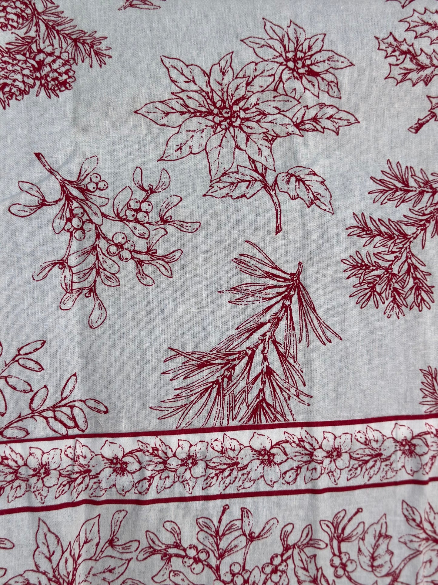 NA-MA-017 Mantel Blanco con Flores Rojas Navidad