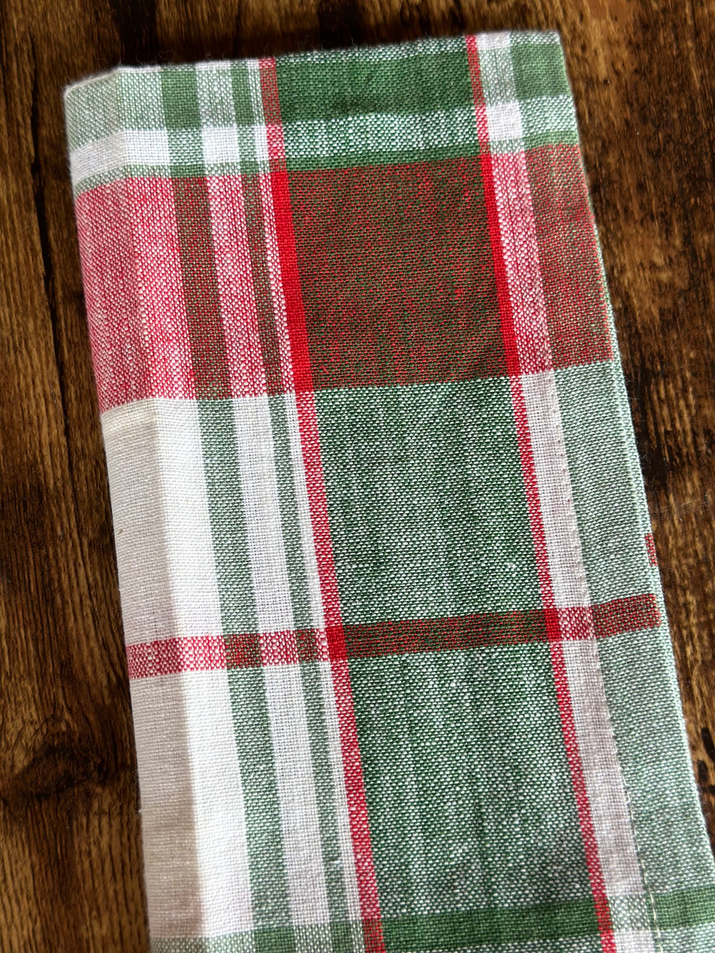 NA-SE-024 Servilletas Cuadros Verdes, Rojos & Blancos Navidad x 8