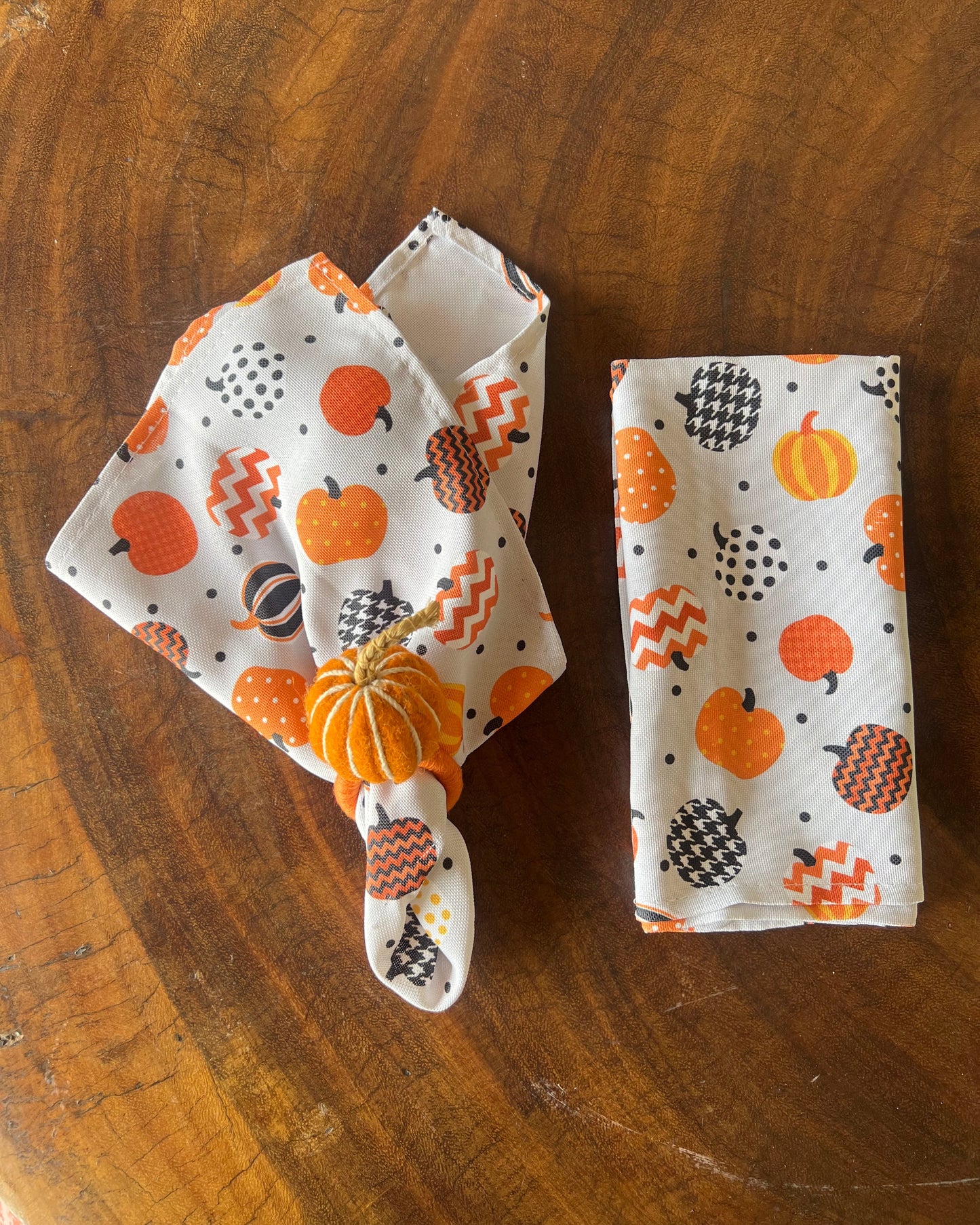 OT-SE-001 Servilletas Calabazas Naranja Otoño x 4