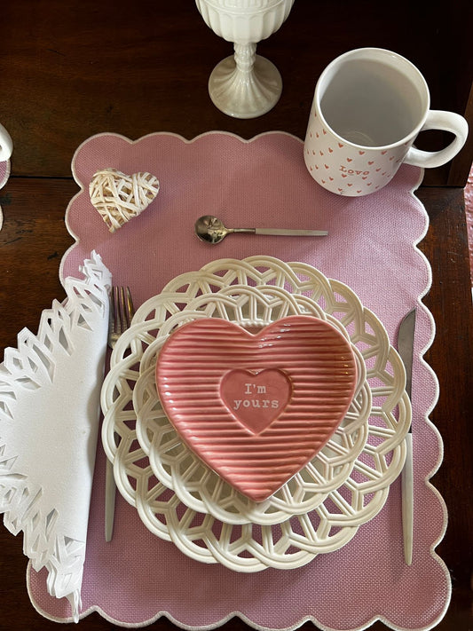 SV-DE-009 Platos Rosados pequeños  Corazón. Set x 4