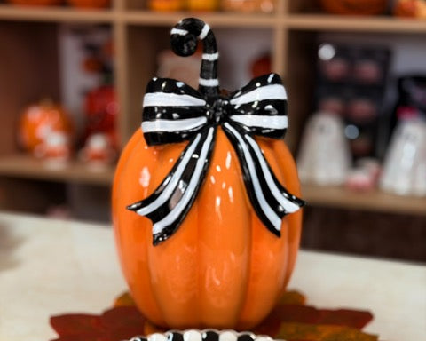 OT-DE-122 Calabaza Moño Rayas Negras y Blancas