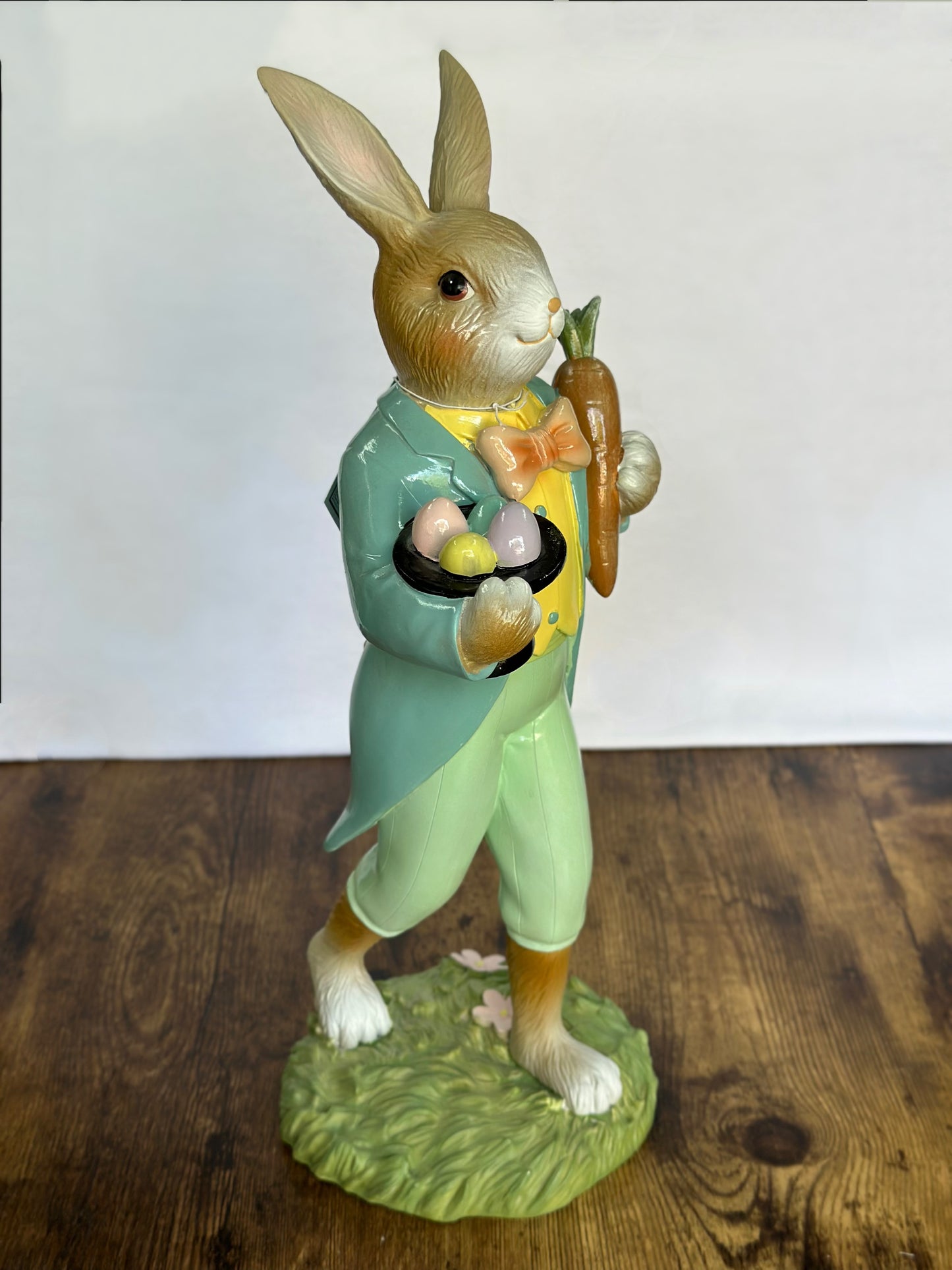 EA-DE-032 Conejo Mago