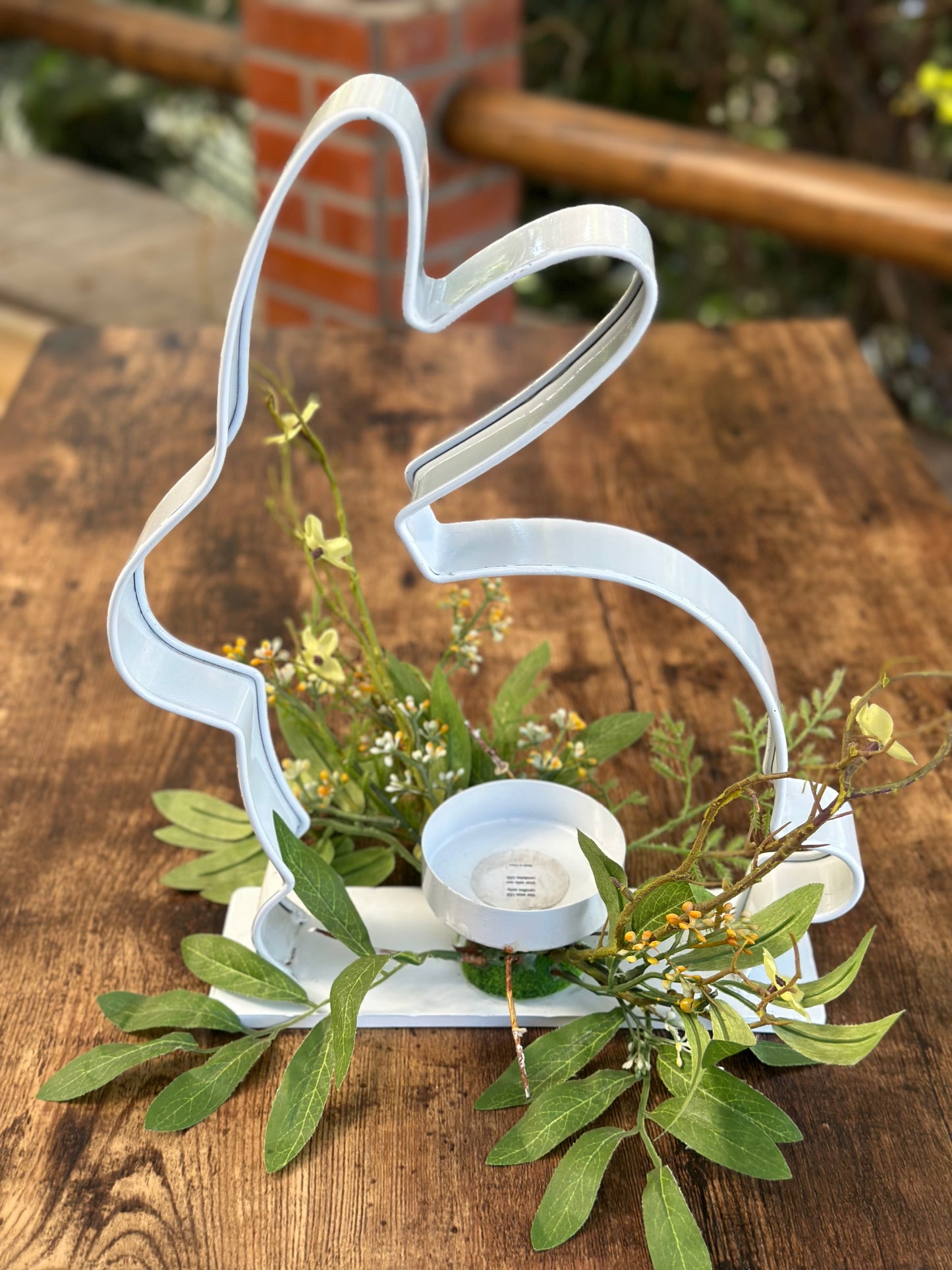 EA-DE-093 Candelabro de Conejo Blanco