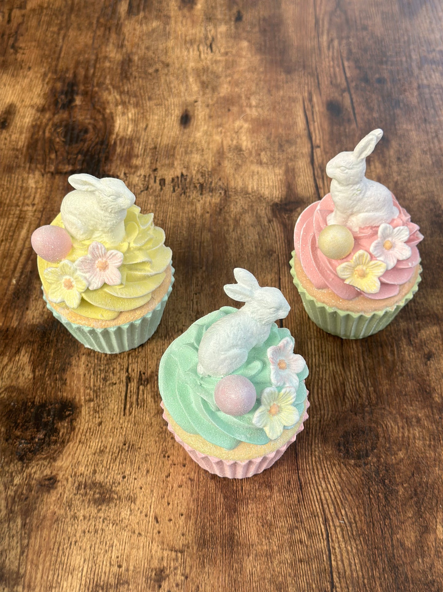 EA-DE-101 Cupcake con Escarcha Conejos Set x 3