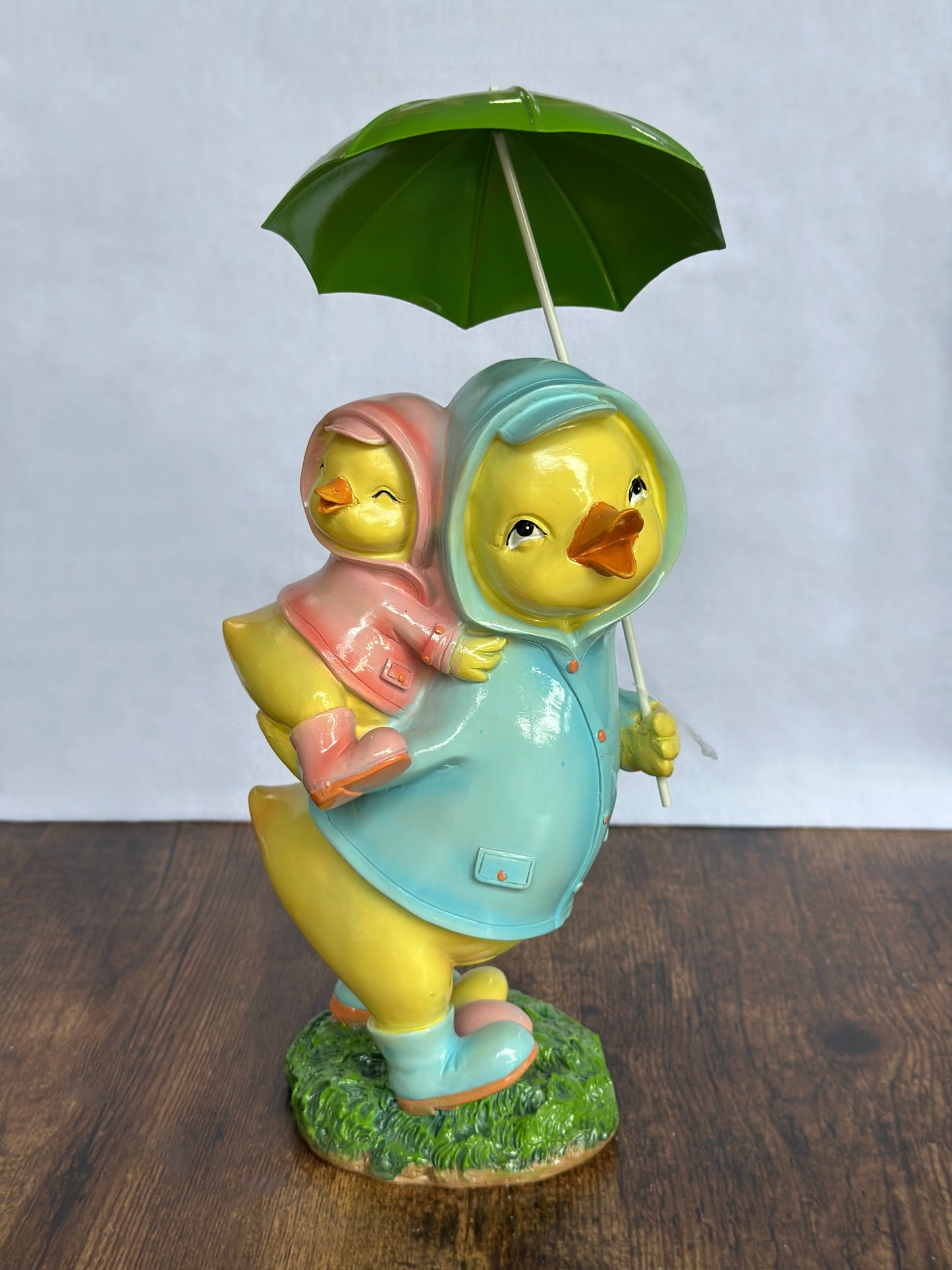 EA-DE-130 Pato y Bebe con Sombrilla Verde