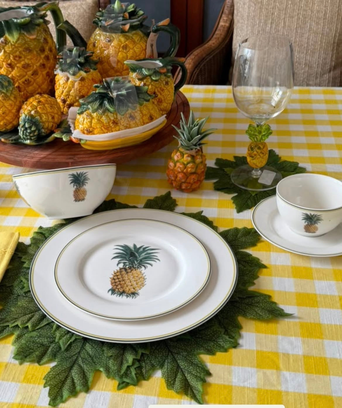 VE-VA-007 Vajilla Piñas Set x 5. 8 Puestos