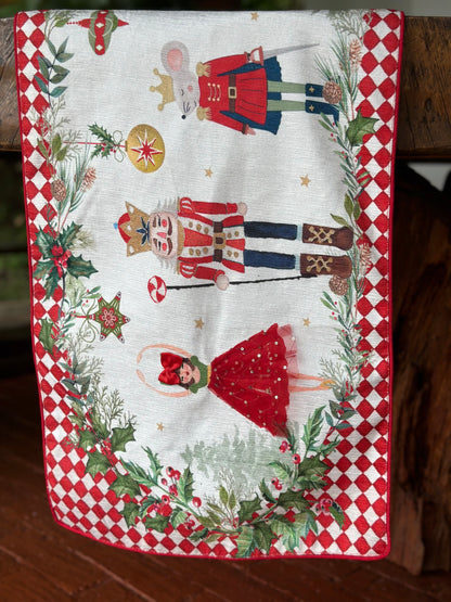 NA-CA-027 Camino de Mesa Cascanueces Rojo Navidad