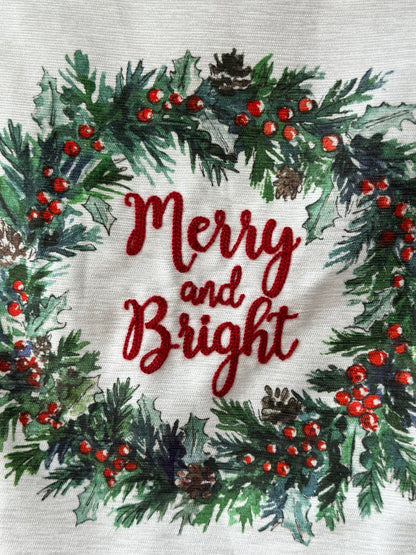 NA-CA-029 Camino de Mesa Merry and Bright Navidad Bordado