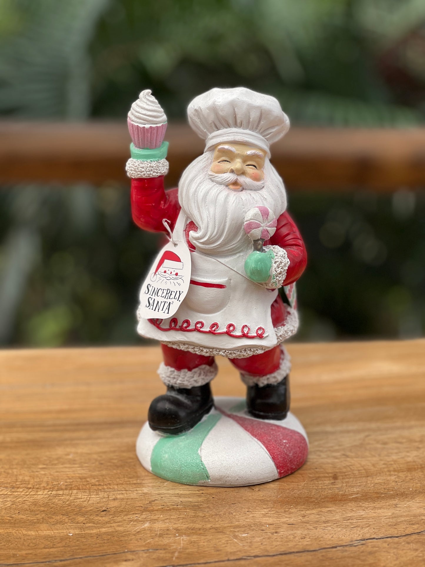 NA-DE-032 Decoración Papa Noel con Delantal y Cup Cake Navidad