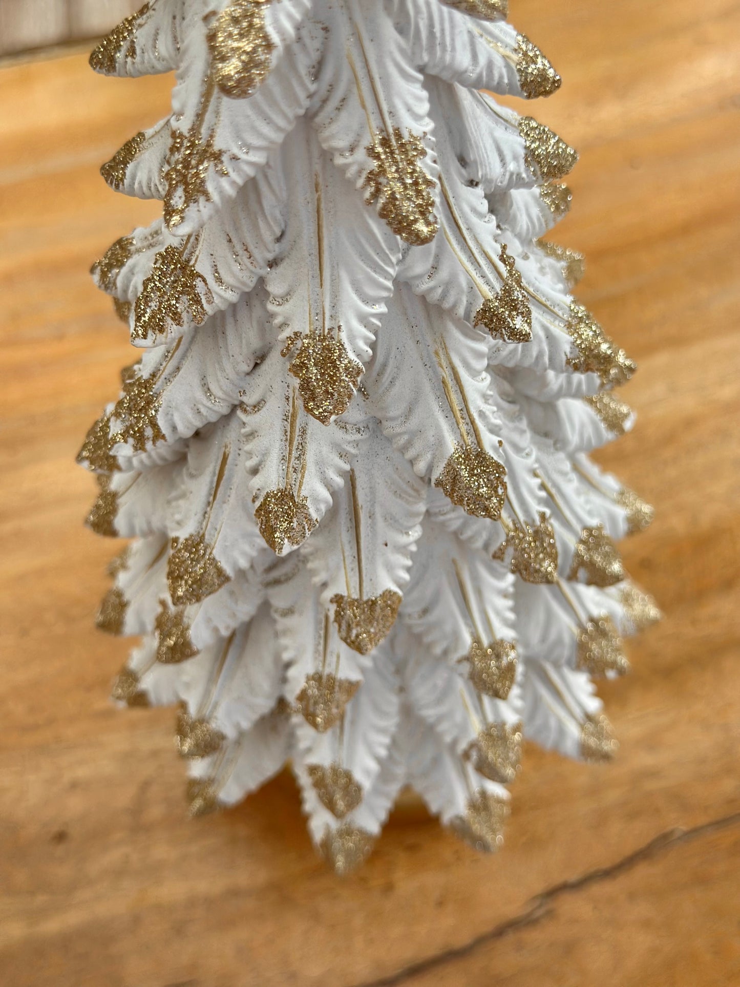 NA-DE-087 Árbol Navidad Blanco con Escarcha Dorada. Set x 2