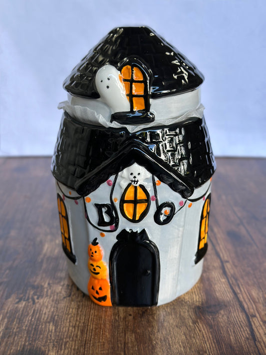 OT-DE-096 Bombonera Casa Embrujada