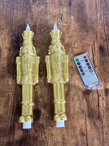 NA-DE-212 Velas Cascanueces Doradas (paquete)