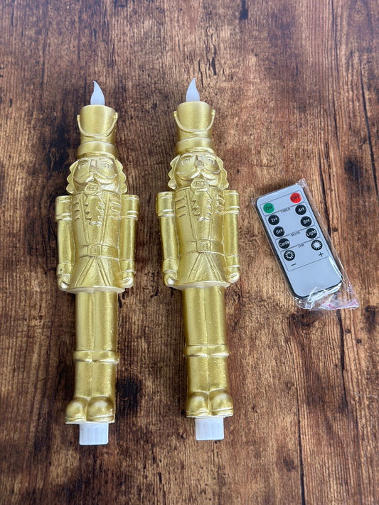 NA-DE-212 Velas Cascanueces Doradas (paquete)