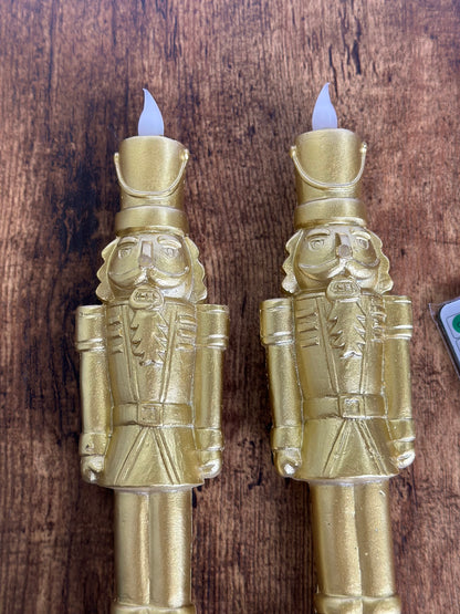 NA-DE-212 Velas Cascanueces Doradas (paquete)
