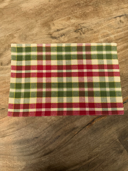 NA-IN-009 Individuales Cuadros Verdes y Rojos. Set x 8