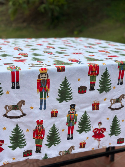 NA-MA-006 Mantel Cascanueces Navidad