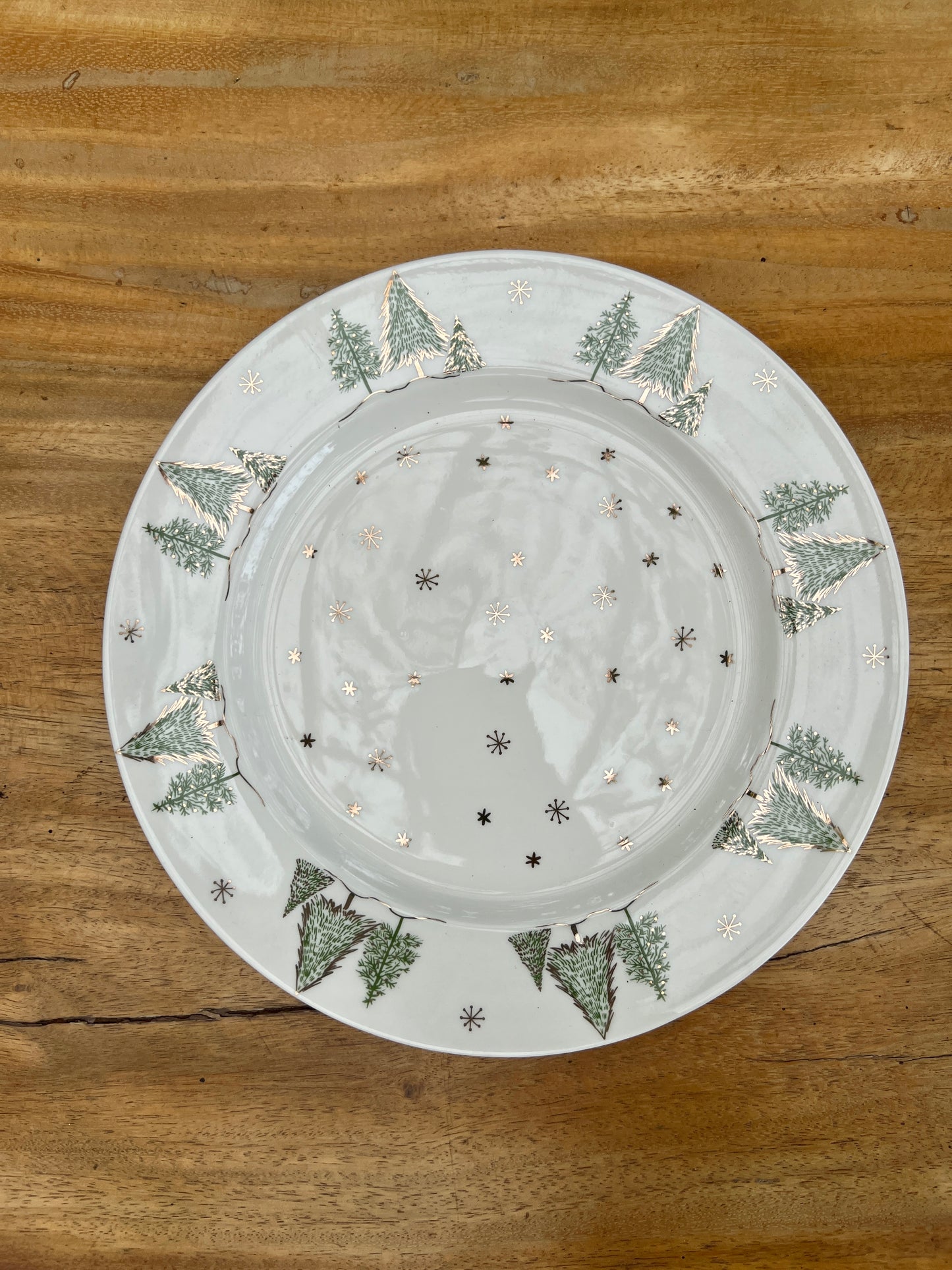 NA-PL-003 Vajilla Pinos, Copos Dorados x 8 Puestos & Set de Te Navidad