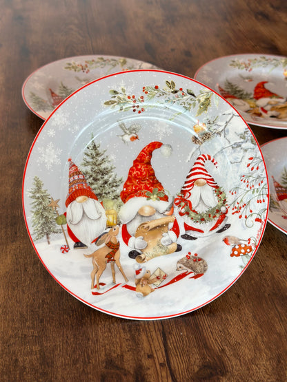 NA-PL-067 Platos Gnomos Navidad. Set x 4