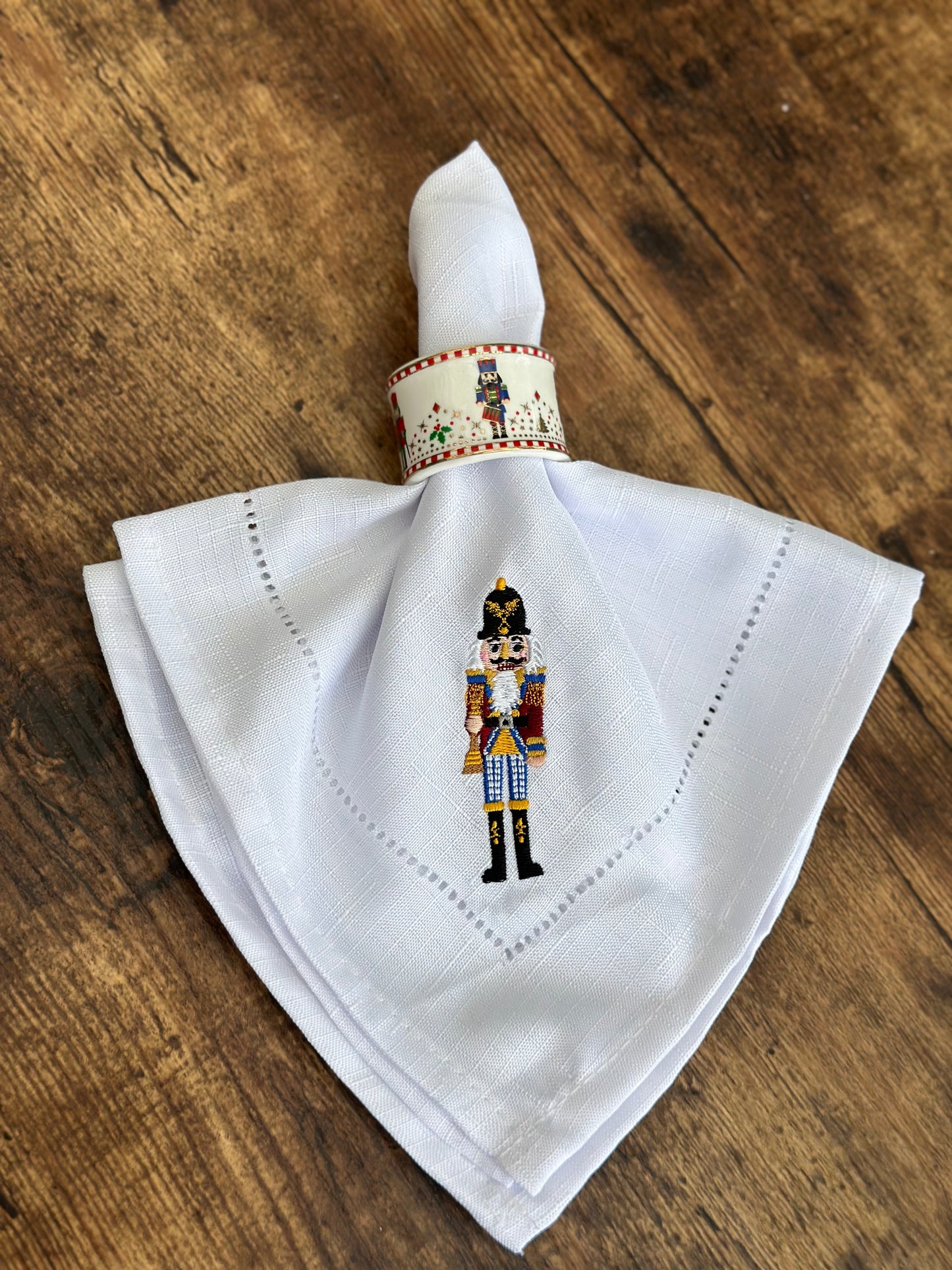 NA-SE-002 Servilletas Blancas Cascanueces Navidad X 4