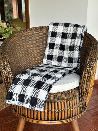 NA-TH-003 Throw Bufalo Negro & Blanco