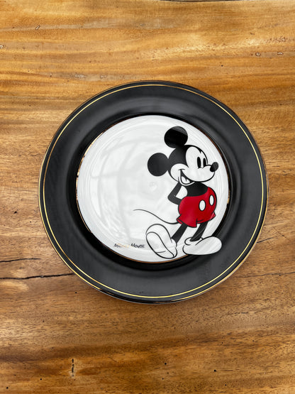 NA-VA-002 Vajilla Disney Negro con Blanco Navidad 8 puestos 24 piezas