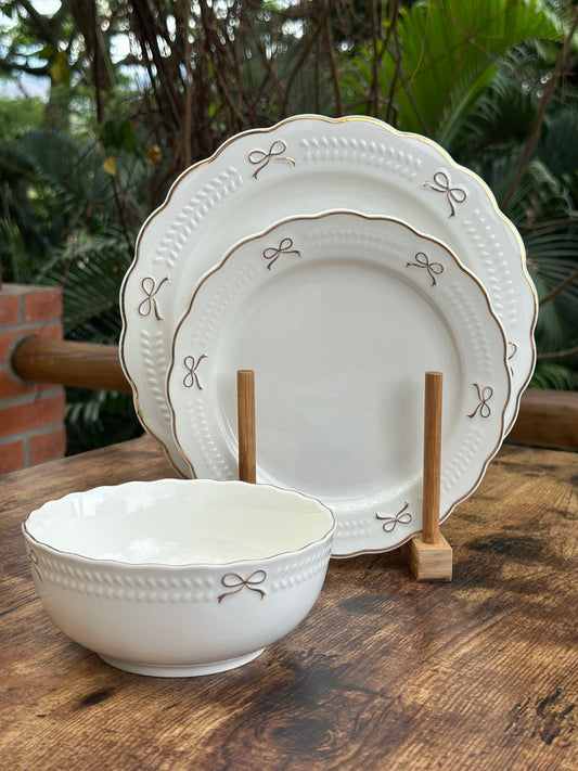 NA-VA-007 Vajilla Moños Dorados. 8 Puestos & Set para Te