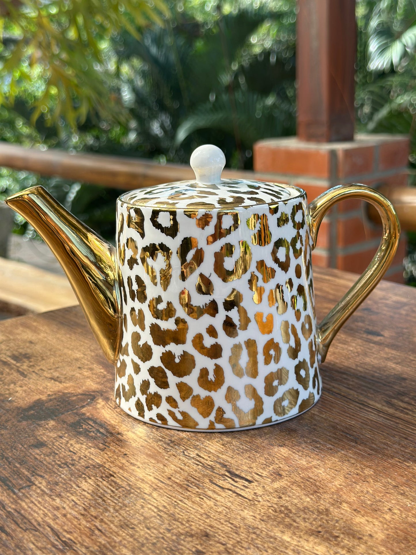 NA-VA-015 Vajilla Animal Print Dorado. 8 Puestos & Set de Te