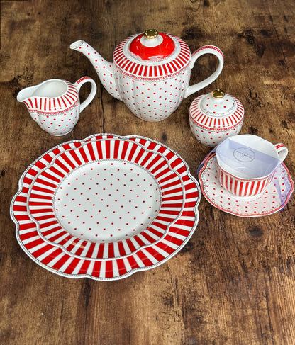 NA-VA-017A  Vajilla Rojo y Blanco Rayas y Puntos. Set x 2 & Juego de Café. 6 Puestos