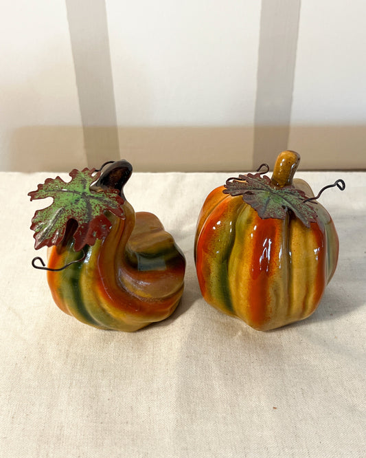 OT-DE-043 Decoración Set Calabaza & Berenjena Cerámica & Metal Otoño x 2
