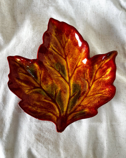 OT-SA-001 Salsera Hoja Otoño Naranja