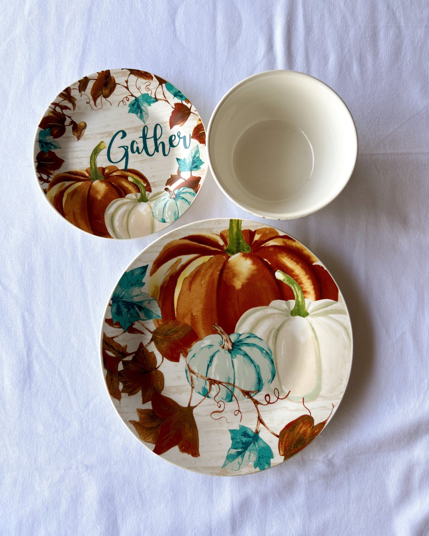 OT-VA-001 Vajilla Calabaza Otoño Turquesa 4 puestos, Set x 3 , 12 piezas