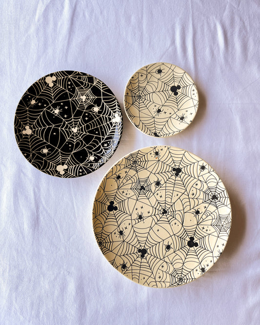 OT-VA-002 Vajilla Halloween Mickey 8 Puestos, Set x 3, 24 piezas