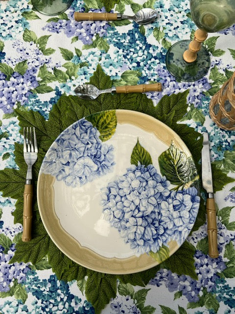 MA-PL-004 Plato Hortensias. Set x 8